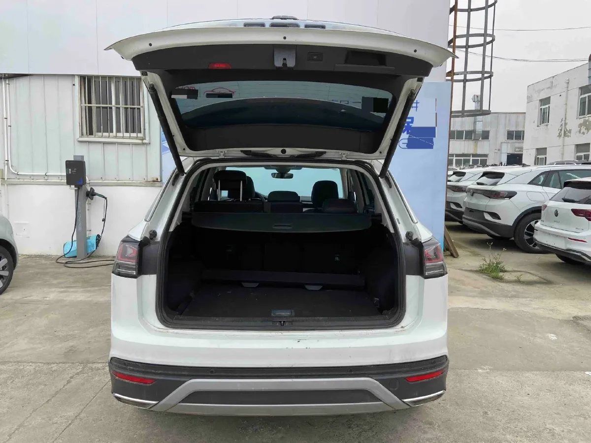 2023 Volkswagen Tayron 1.5T 160HP L4 7DCT,autocango,china used car exporter,china ev exporter,chinese used car exporter,chinese used ev exporter