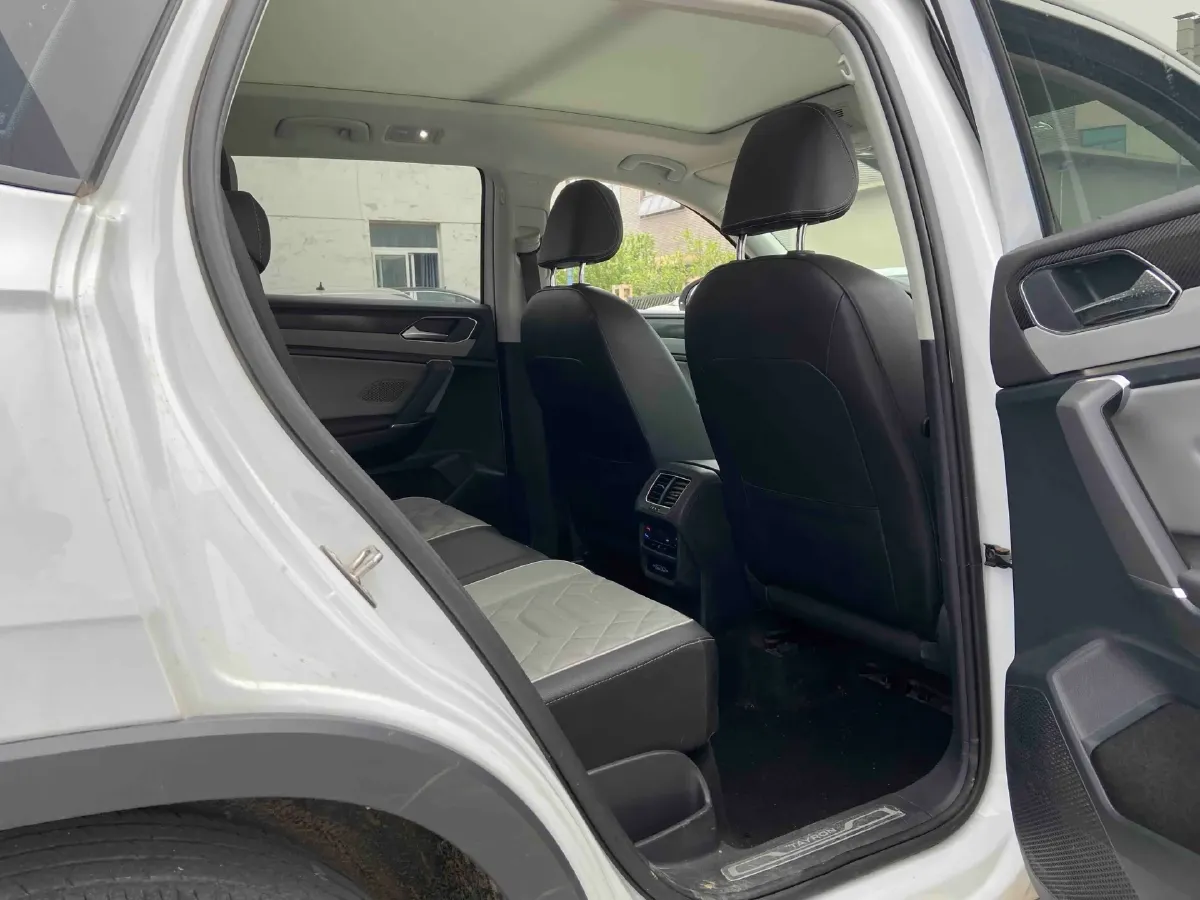 2023 Volkswagen Tayron 1.5T 160HP L4 7DCT,autocango,china used car exporter,china ev exporter,chinese used car exporter,chinese used ev exporter