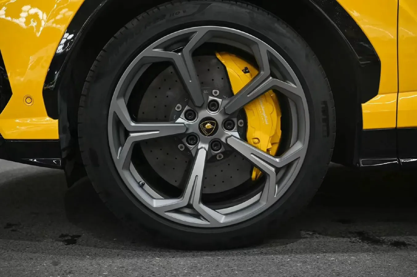 2018 Lamborghini Urus 4.0T 650HP V8 8AT,autocango,china used car exporter,china ev exporter,chinese used car exporter,chinese used ev exporter