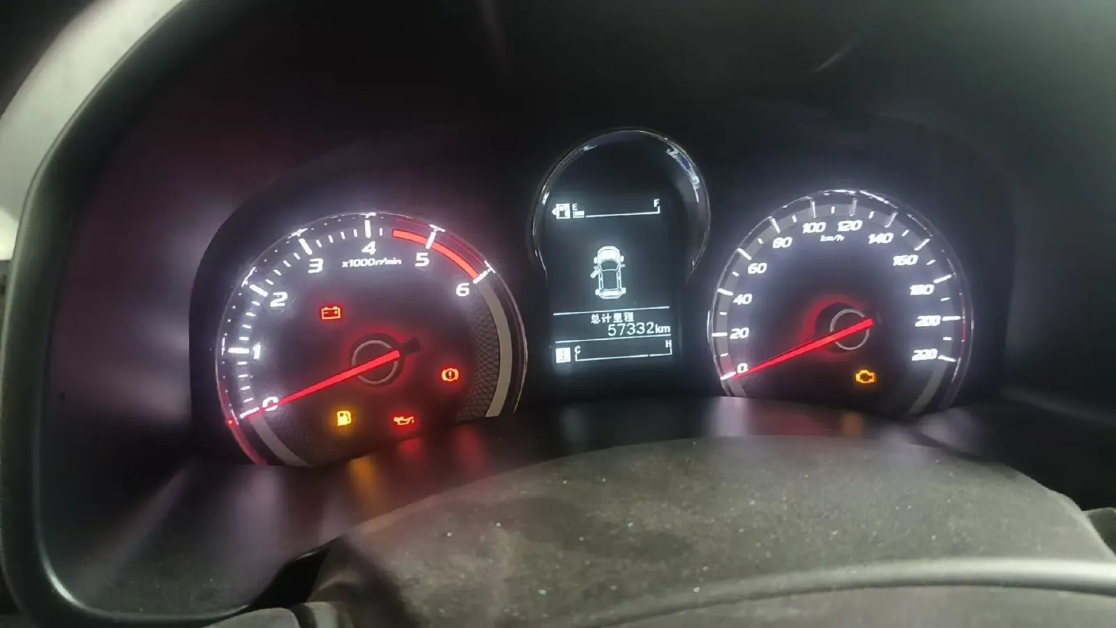 2022 Isuzu RE-MAX Jim 2.8T 120HP L4 5MT,autocango,china used car exporter,china ev exporter,chinese used car exporter,chinese used ev exporter