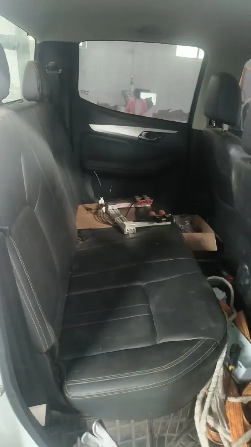 2022 Isuzu RE-MAX Jim 2.8T 120HP L4 5MT,autocango,china used car exporter,china ev exporter,chinese used car exporter,chinese used ev exporter