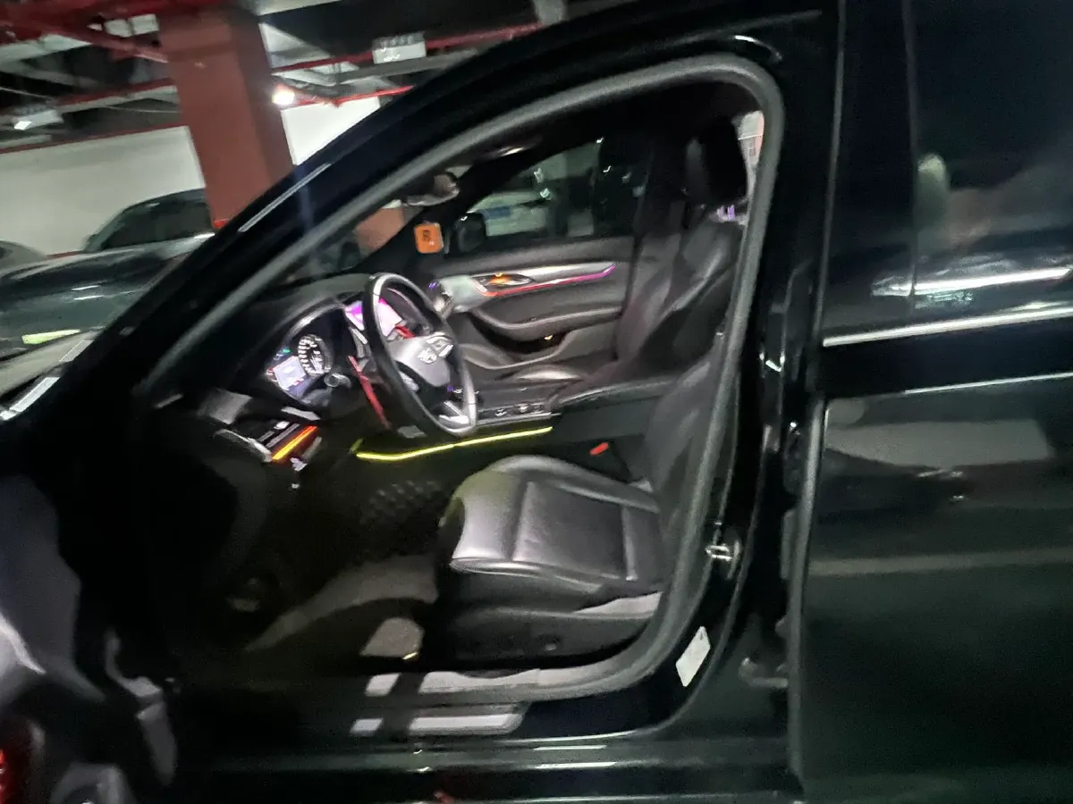 2022 Cadillac CT5 2.0T 237HP L4 10AT,autocango,china used car exporter,china ev exporter,chinese used car exporter,chinese used ev exporter