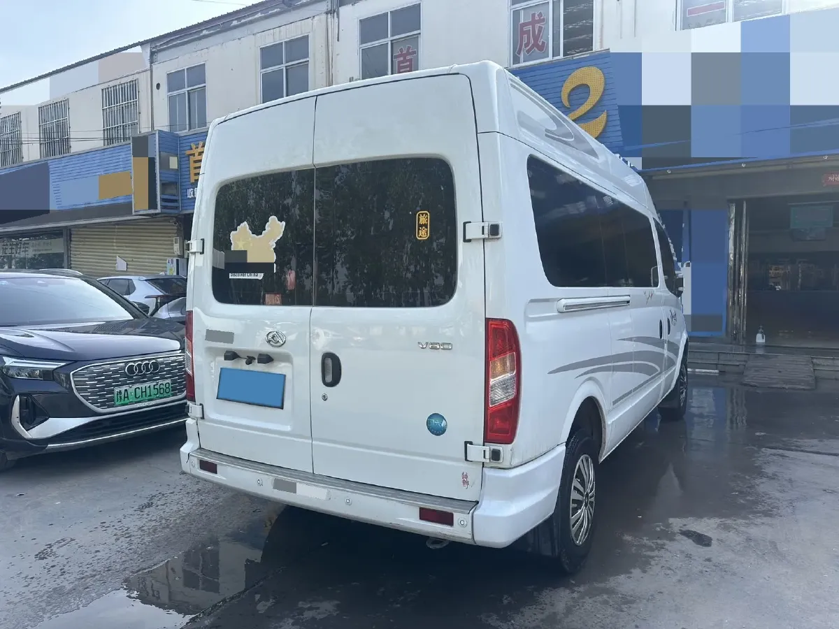 2023 MAXUS XinTu V80 2.0T 139HP L4 6MT,autocango,china used car exporter,china ev exporter,chinese used car exporter,chinese used ev exporter