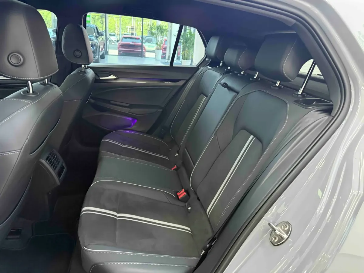 2021 Volkswagen Golf 1.4T 150HP L4 7DCT,autocango,china used car exporter,china ev exporter,chinese used car exporter,chinese used ev exporter