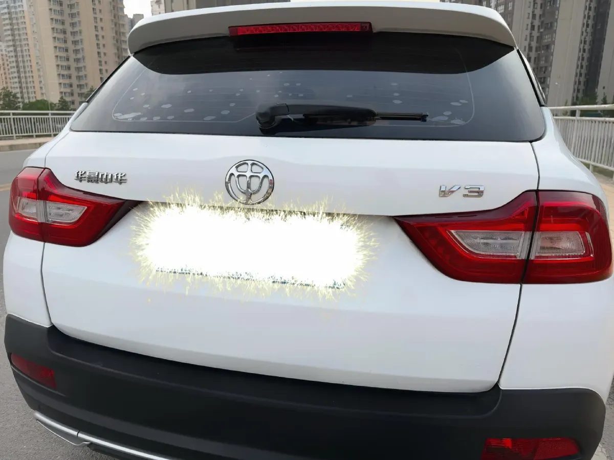 2020 Brilliance Auto V3 1.6L 118HP L4 5MT,autocango,china used car exporter,china ev exporter,chinese used car exporter,chinese used ev exporter