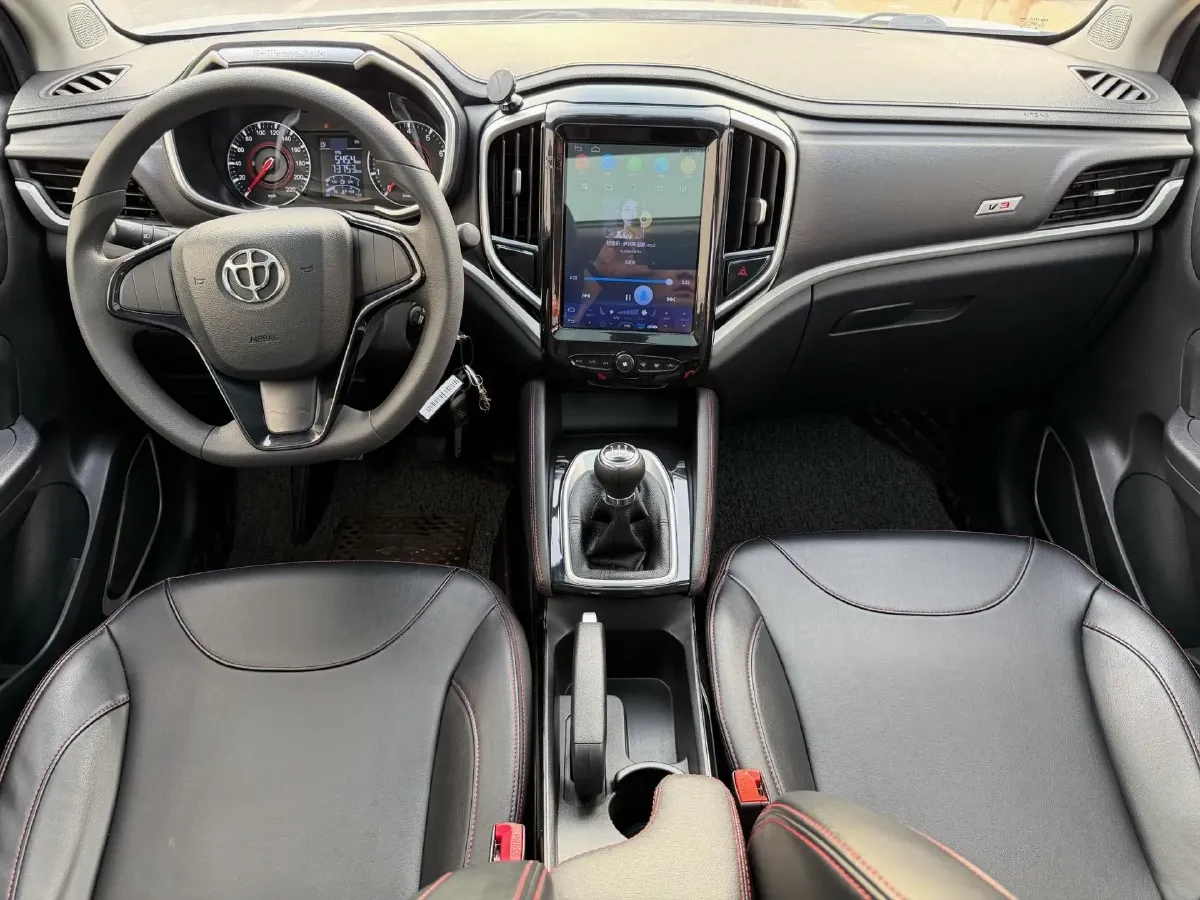 2020 Brilliance Auto V3 1.6L 118HP L4 5MT,autocango,china used car exporter,china ev exporter,chinese used car exporter,chinese used ev exporter