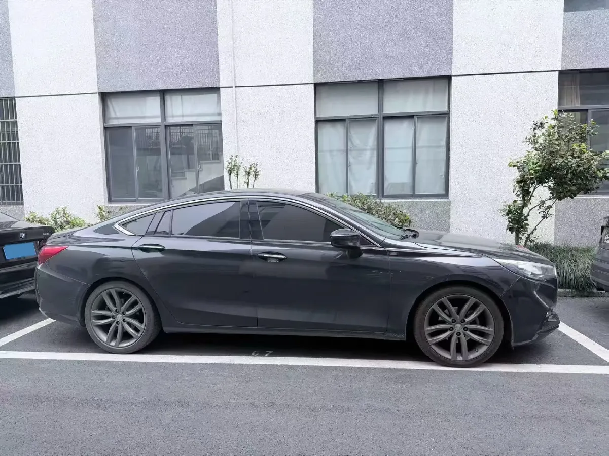 2019 HongQi H5 1.8T 180HP L4 6AT,autocango,china used car exporter,china ev exporter,chinese used car exporter,chinese used ev exporter