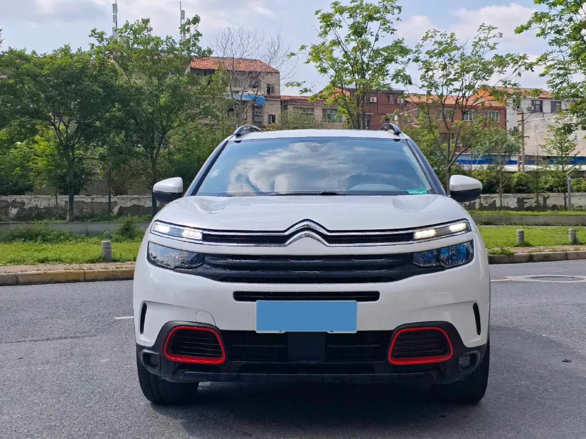 2019 Citroen C5 Aircross 1.6T 167HP L4 6AT,autocango,china used car exporter,china ev exporter,chinese used car exporter,chinese used ev exporter