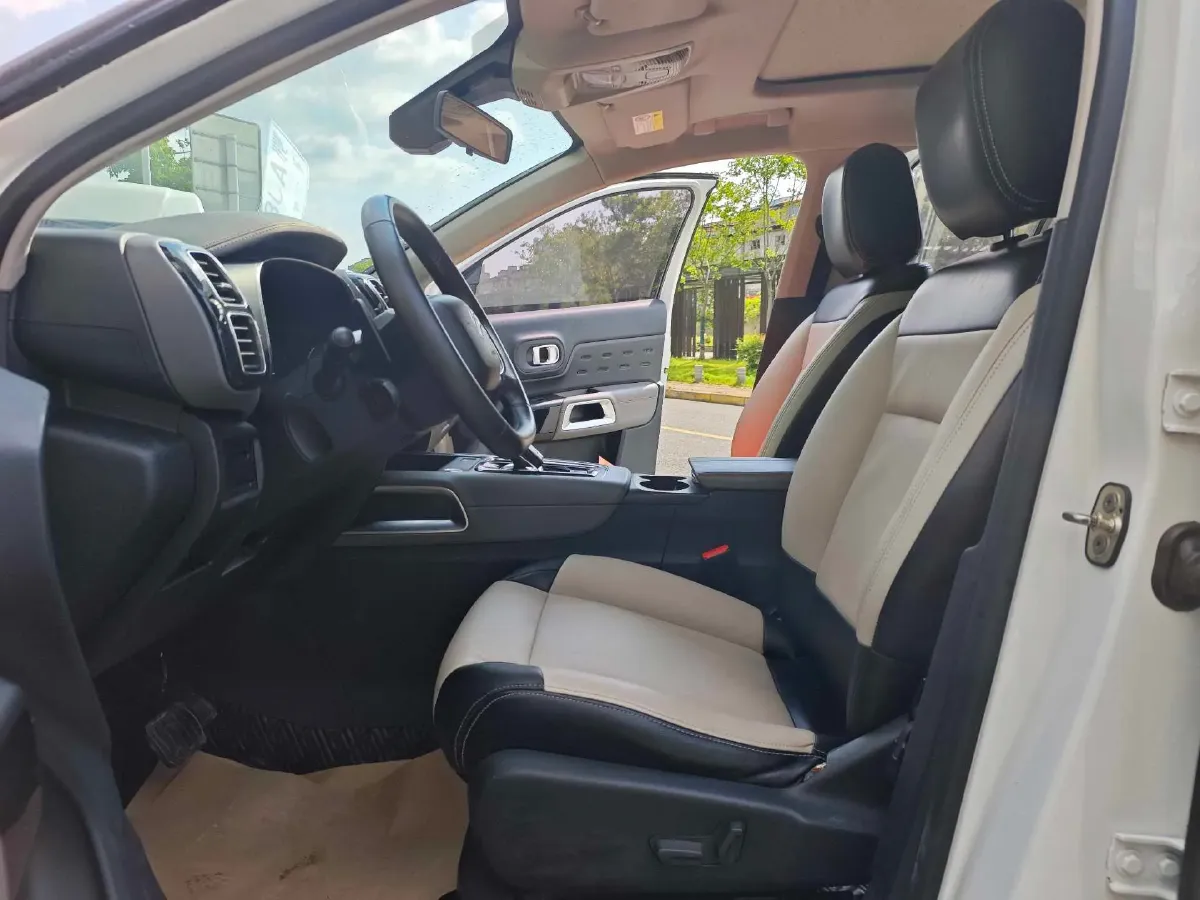 2019 Citroen C5 Aircross 1.6T 167HP L4 6AT,autocango,china used car exporter,china ev exporter,chinese used car exporter,chinese used ev exporter