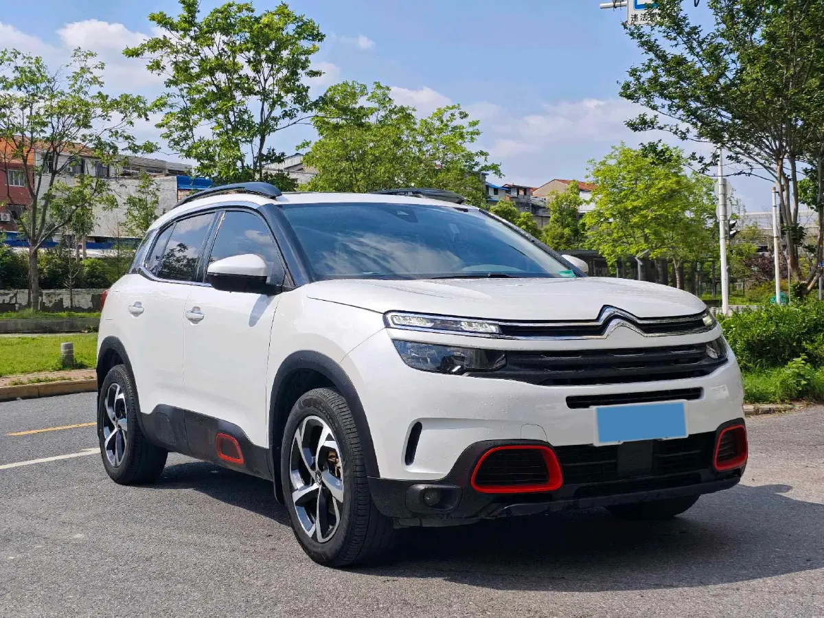 2019 Citroen C5 Aircross 1.6T 167HP L4 6AT,autocango,china used car exporter,china ev exporter,chinese used car exporter,chinese used ev exporter