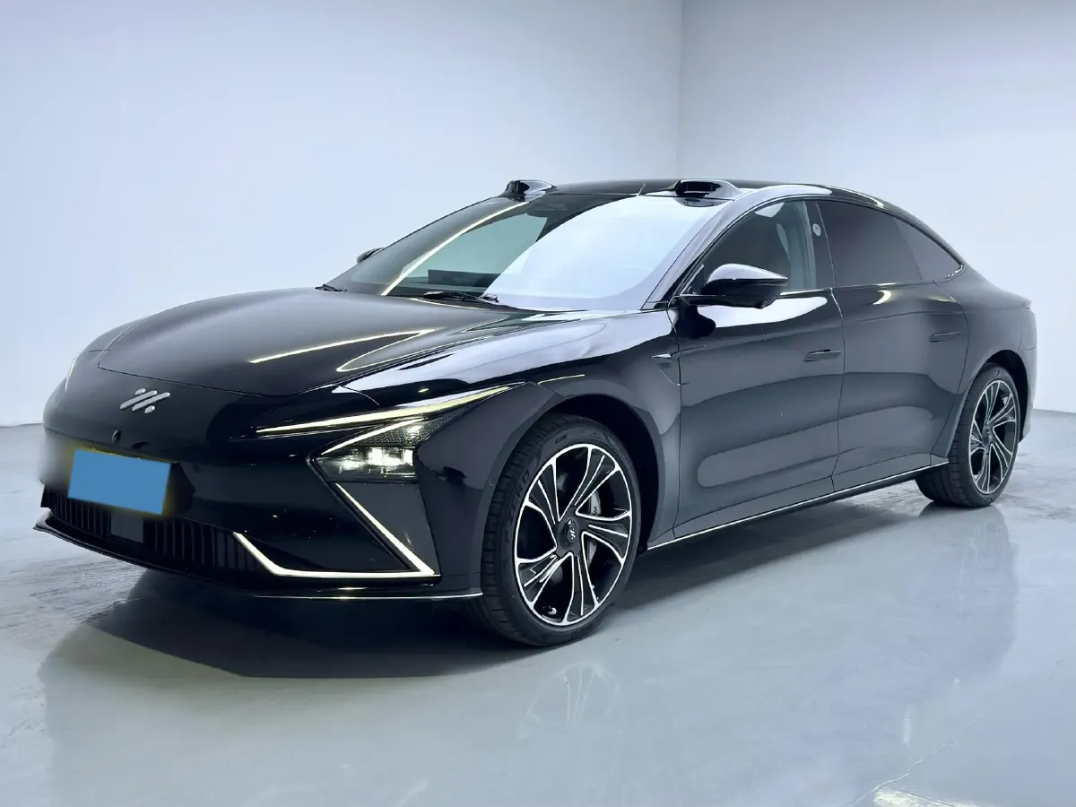 2022 IM L7 BEV 90KWH,autocango,china used car exporter,china ev exporter,chinese used car exporter,chinese used ev exporter