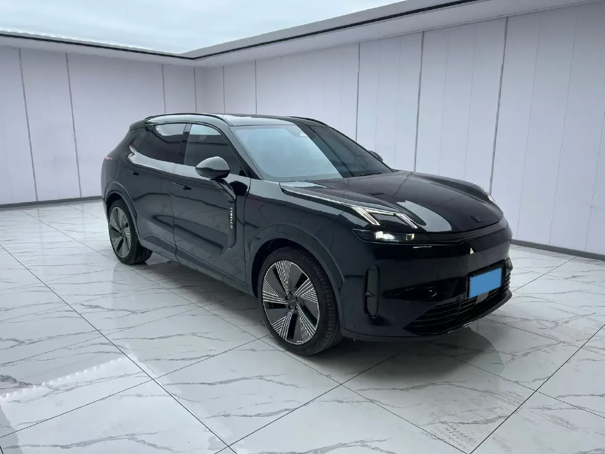 2025 LYNK&CO 08 EM-P 1.5T 163HP L4 3DHT PHEV 21.2KWH,autocango,china used car exporter,china ev exporter,chinese used car exporter,chinese used ev exporter