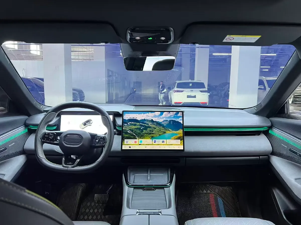 2025 LYNK&CO 08 EM-P 1.5T 163HP L4 3DHT PHEV 21.2KWH,autocango,china used car exporter,china ev exporter,chinese used car exporter,chinese used ev exporter