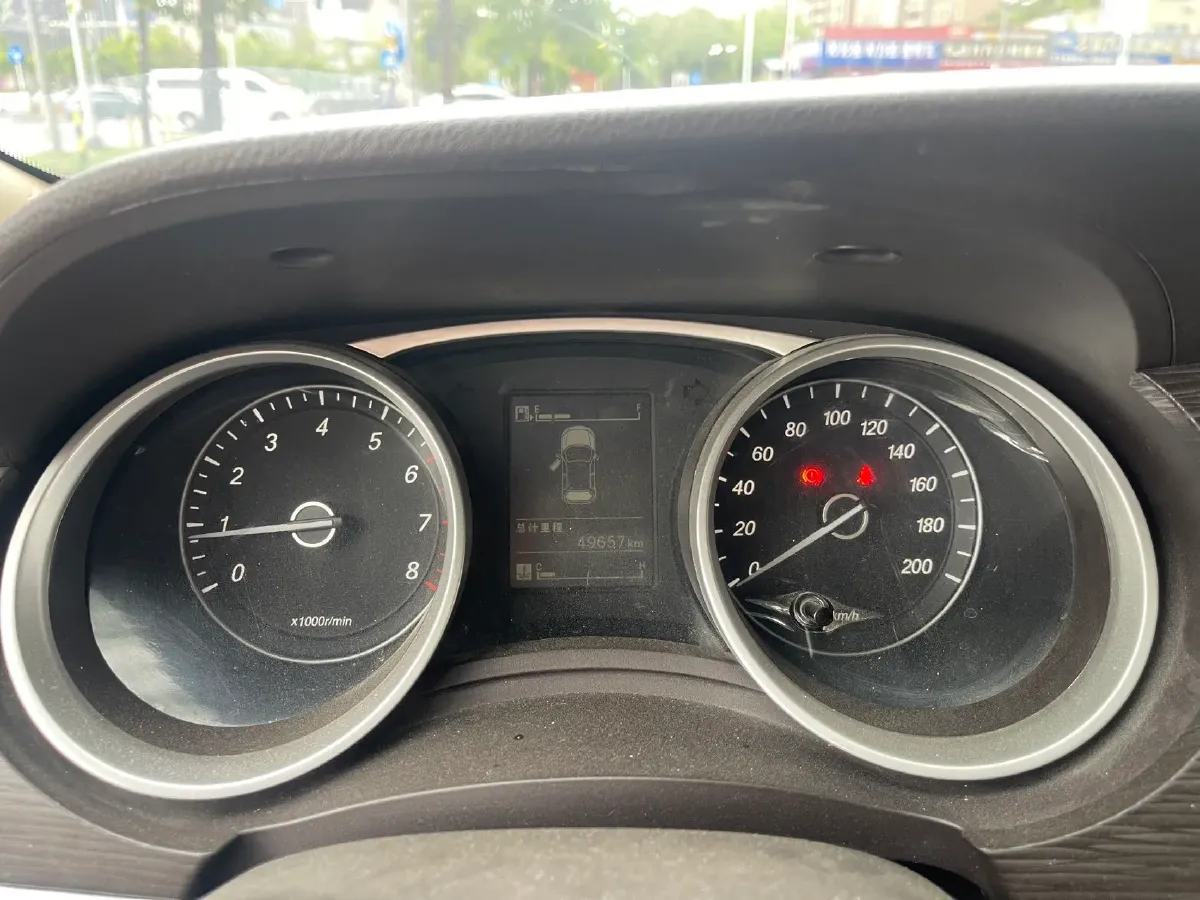 2019 BaoJun 730 1.5L 105HP L4 6MT,autocango,china used car exporter,china ev exporter,chinese used car exporter,chinese used ev exporter