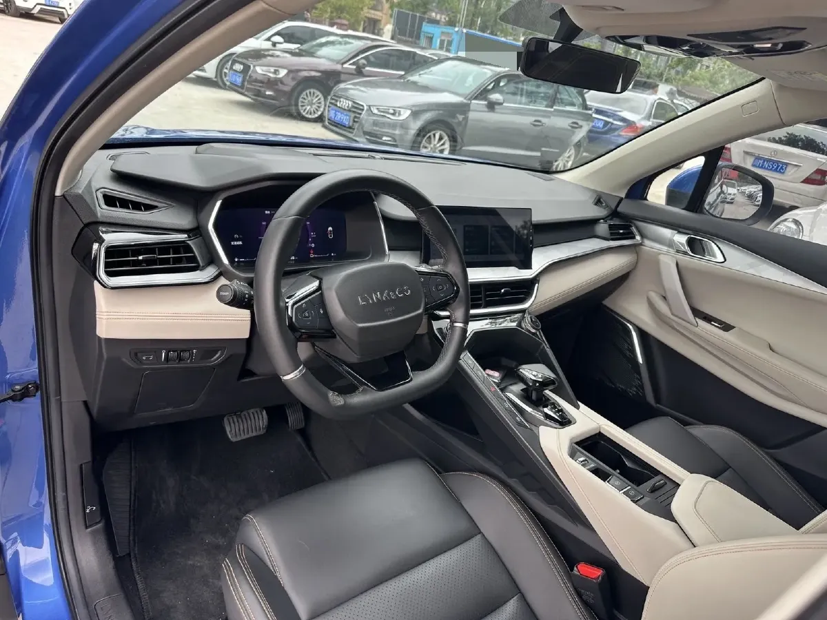 2020 LYNK&CO 06 EM-P 1.5T 177HP L3 7DCT PHEV 11.3KWH,autocango,china used car exporter,china ev exporter,chinese used car exporter,chinese used ev exporter