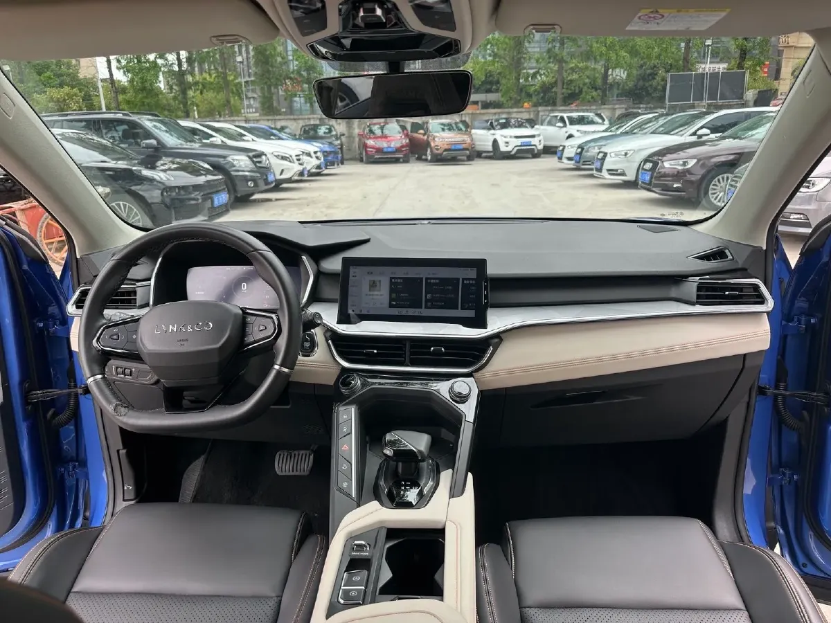 2020 LYNK&CO 06 EM-P 1.5T 177HP L3 7DCT PHEV 11.3KWH,autocango,china used car exporter,china ev exporter,chinese used car exporter,chinese used ev exporter