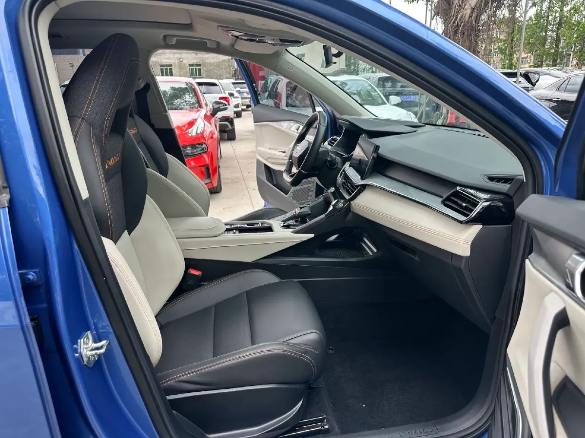 2020 LYNK&CO 06 EM-P 1.5T 177HP L3 7DCT PHEV 11.3KWH,autocango,china used car exporter,china ev exporter,chinese used car exporter,chinese used ev exporter