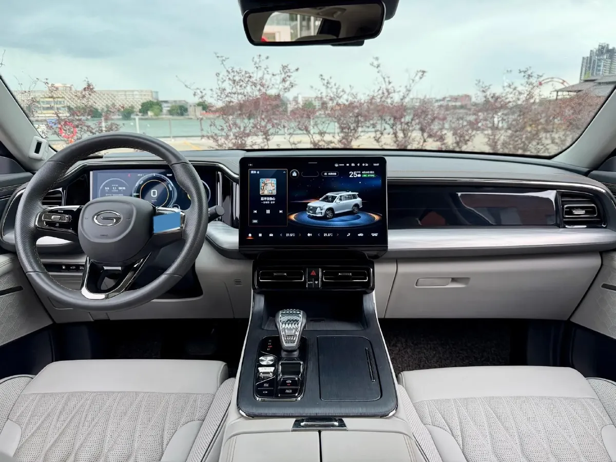 2022 GAC Trumpchi GS8 2.0T 190HP L4 E-CVT Hybrid,autocango,china used car exporter,china ev exporter,chinese used car exporter,chinese used ev exporter