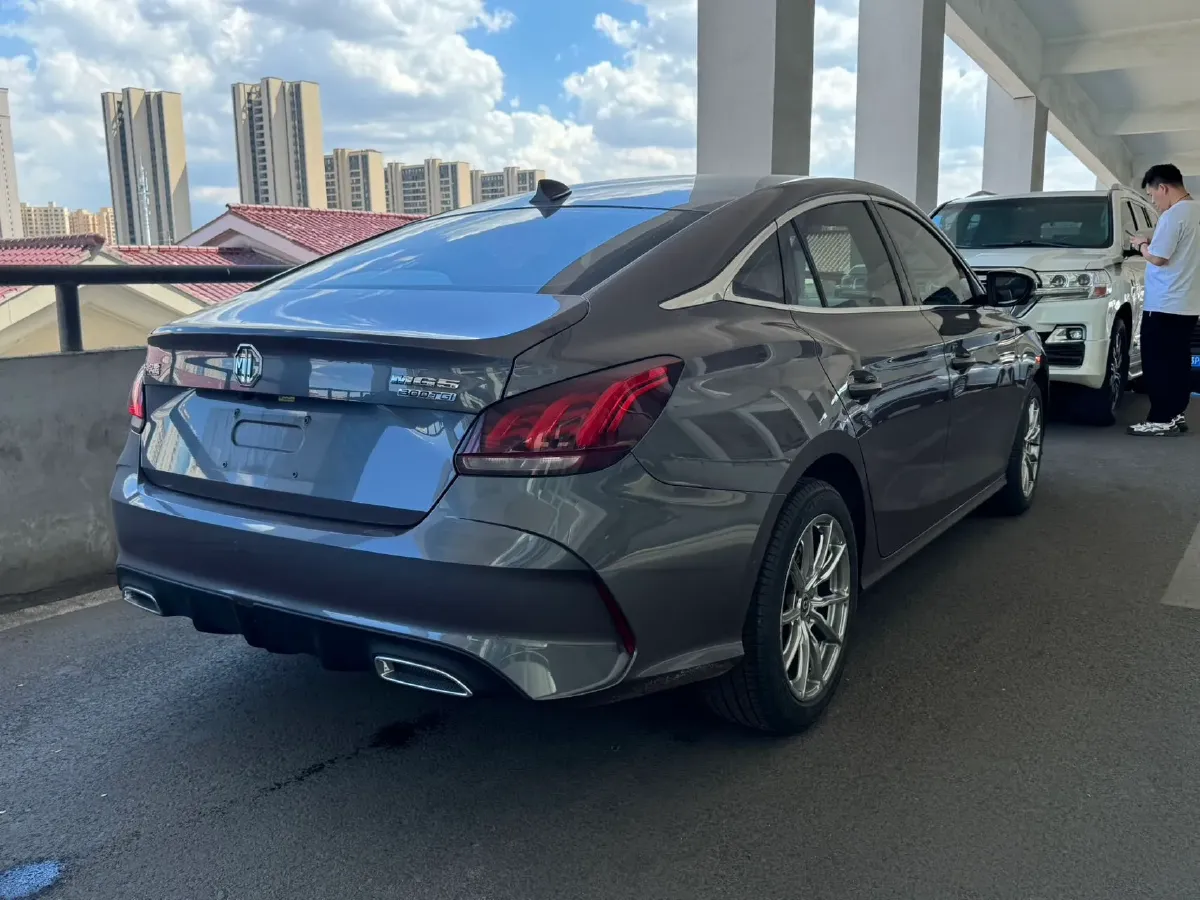 2021 MG 5 1.5T 173HP L4 7DCT,autocango,china used car exporter,china ev exporter,chinese used car exporter,chinese used ev exporter