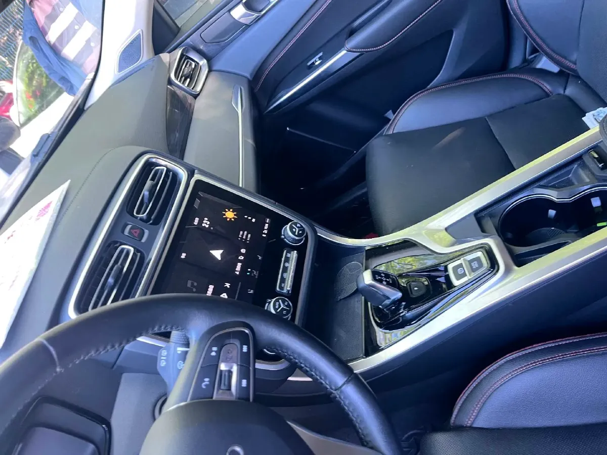 2019 Renault Kadjar 2.0L 154HP L4 CVT,autocango,china used car exporter,china ev exporter,chinese used car exporter,chinese used ev exporter