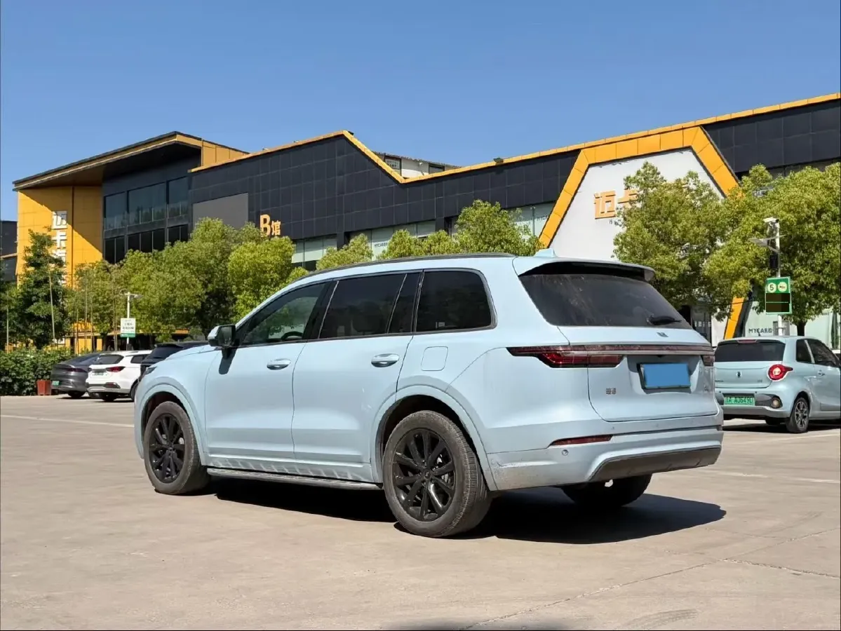 2020 Li ONE Range Extended 131HP REEV 40.5KWH,autocango,china used car exporter,china ev exporter,chinese used car exporter,chinese used ev exporter
