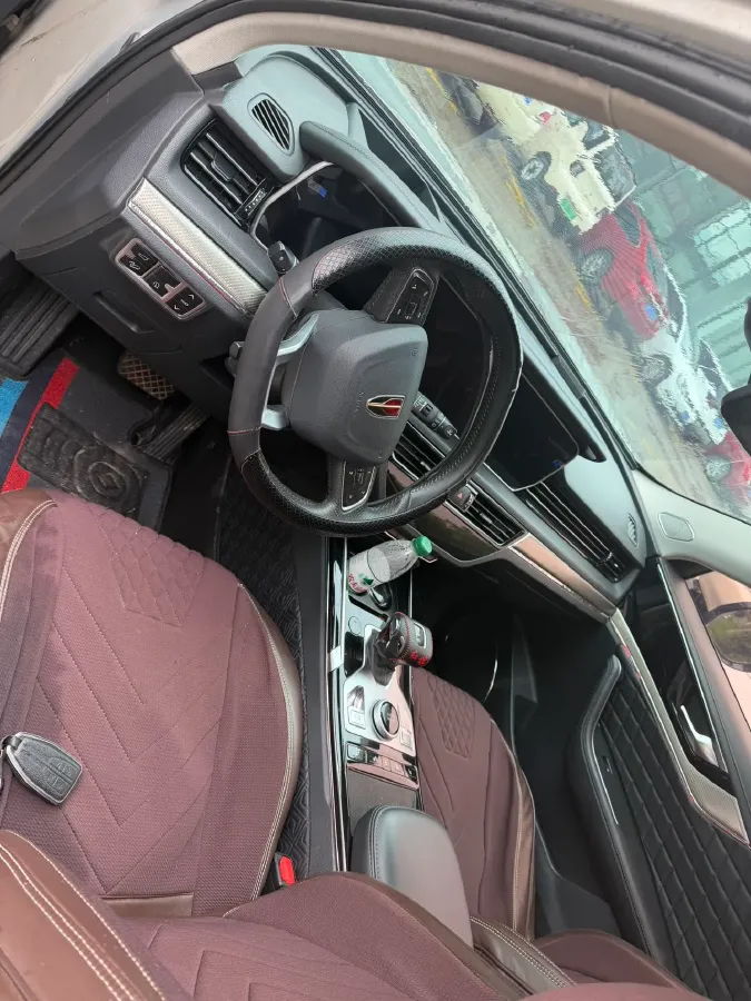 2022 HongQi HS5 2.0T 224HP L4 6AT,autocango,china used car exporter,china ev exporter,chinese used car exporter,chinese used ev exporter