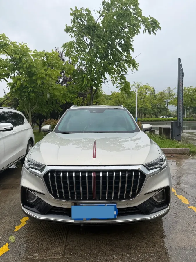 2022 HongQi HS5 2.0T 224HP L4 6AT,autocango,china used car exporter,china ev exporter,chinese used car exporter,chinese used ev exporter