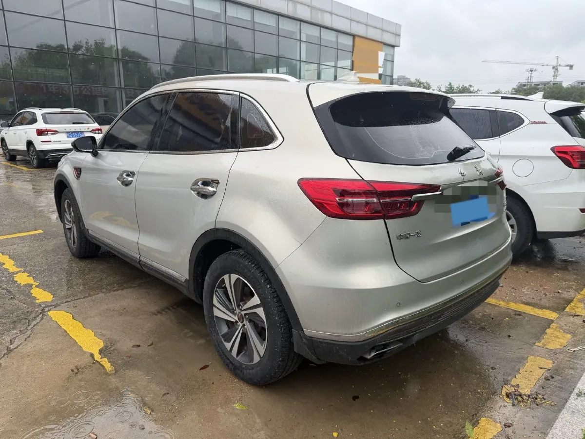 2022 HongQi HS5 2.0T 224HP L4 6AT,autocango,china used car exporter,china ev exporter,chinese used car exporter,chinese used ev exporter