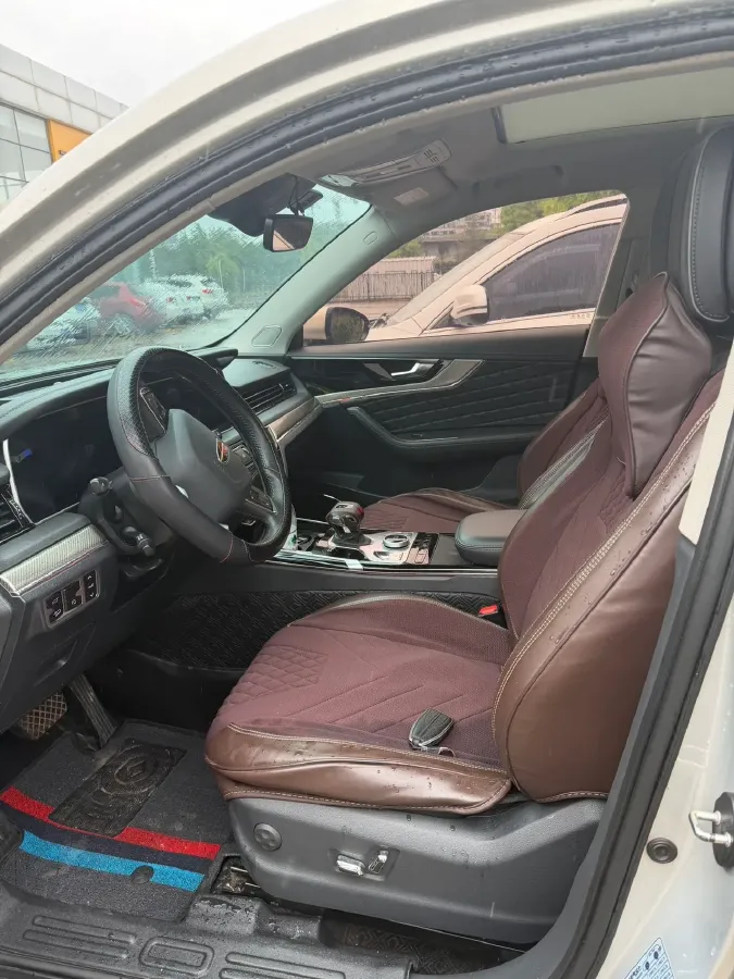 2022 HongQi HS5 2.0T 224HP L4 6AT,autocango,china used car exporter,china ev exporter,chinese used car exporter,chinese used ev exporter