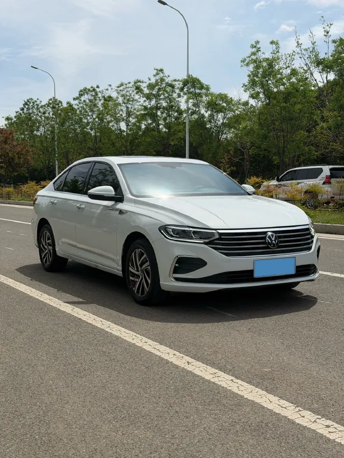 2023 Volkswagen Lavida 1.5L 110HP L4 6AT,autocango,china used car exporter,china ev exporter,chinese used car exporter,chinese used ev exporter