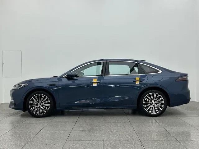 2025 Geely Galaxy A7 1.5L 112HP L4 1DHT PHEV,autocango,china used car exporter,china ev exporter,chinese used car exporter,chinese used ev exporter