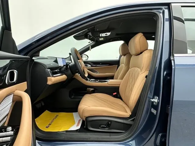 2025 Geely Galaxy A7 1.5L 112HP L4 1DHT PHEV,autocango,china used car exporter,china ev exporter,chinese used car exporter,chinese used ev exporter