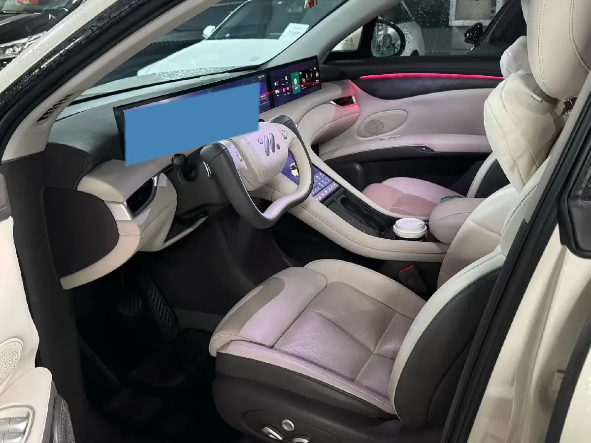 2023 IM LS6 BEV 100KWH,autocango,china used car exporter,china ev exporter,chinese used car exporter,chinese used ev exporter