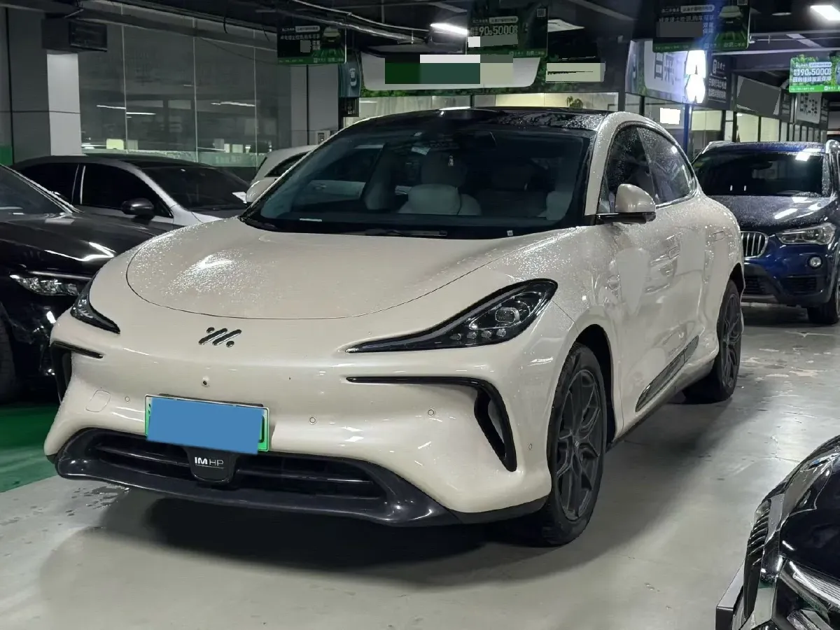 2023 IM LS6 BEV 100KWH,autocango,china used car exporter,china ev exporter,chinese used car exporter,chinese used ev exporter