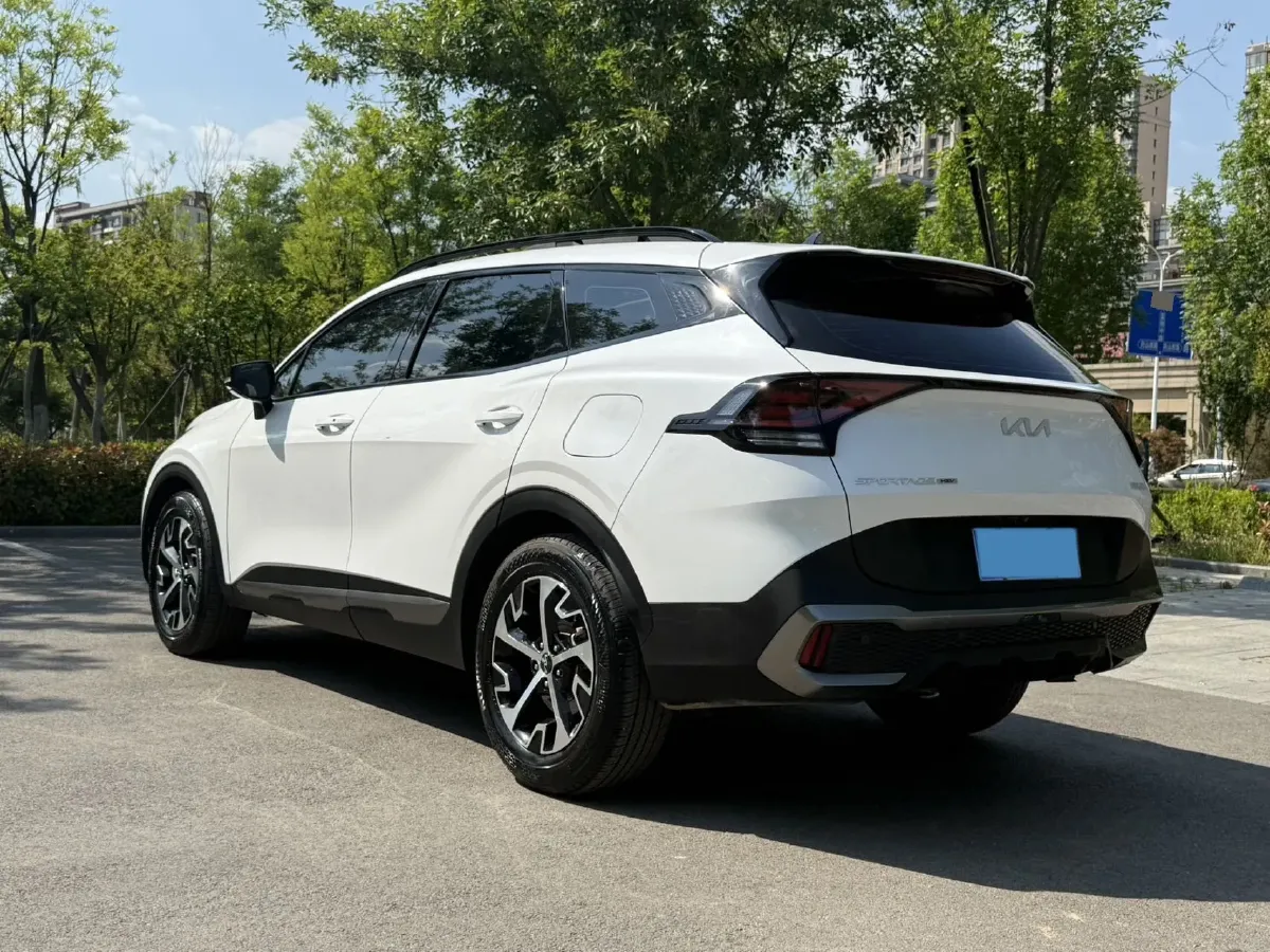 2023 Kia Sportage 2.0L 150HP L4 6AT Hybrid,autocango,china used car exporter,china ev exporter,chinese used car exporter,chinese used ev exporter