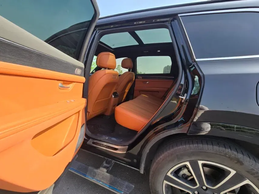 2024 AITO AITO M7 1.5T 152HP L4 REEV 42KWH,autocango,china used car exporter,china ev exporter,chinese used car exporter,chinese used ev exporter