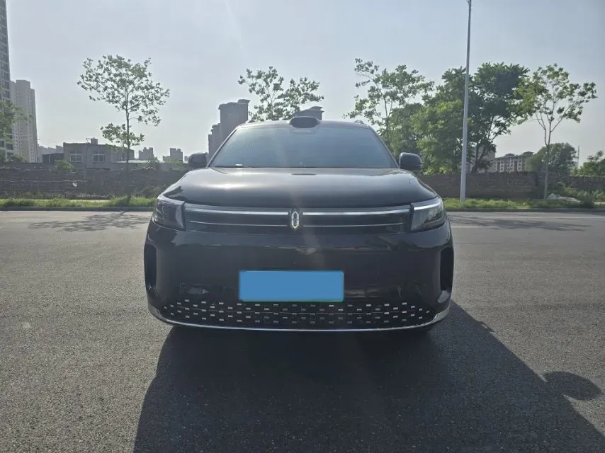 2024 AITO AITO M7 1.5T 152HP L4 REEV 42KWH,autocango,china used car exporter,china ev exporter,chinese used car exporter,chinese used ev exporter