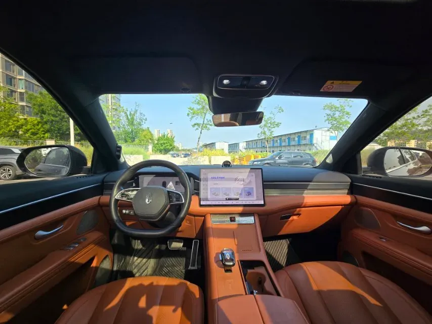 2024 AITO AITO M7 1.5T 152HP L4 REEV 42KWH,autocango,china used car exporter,china ev exporter,chinese used car exporter,chinese used ev exporter