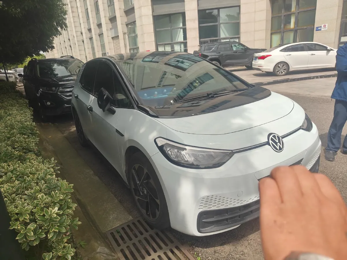 2023 Volkswagen ID.3 BEV 52.8KWH,autocango,china used car exporter,china ev exporter,chinese used car exporter,chinese used ev exporter
