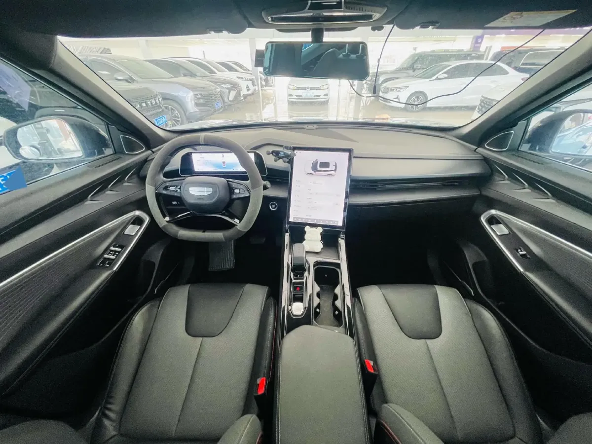 2023 Geely Azkarra 1.5T 181HP L4 7DCT,autocango,china used car exporter,china ev exporter,chinese used car exporter,chinese used ev exporter