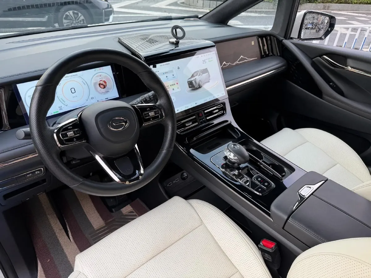 2023 GAC Trumpchi M8 2.0T 190HP L4 E-CVT Hybrid,autocango,china used car exporter,china ev exporter,chinese used car exporter,chinese used ev exporter