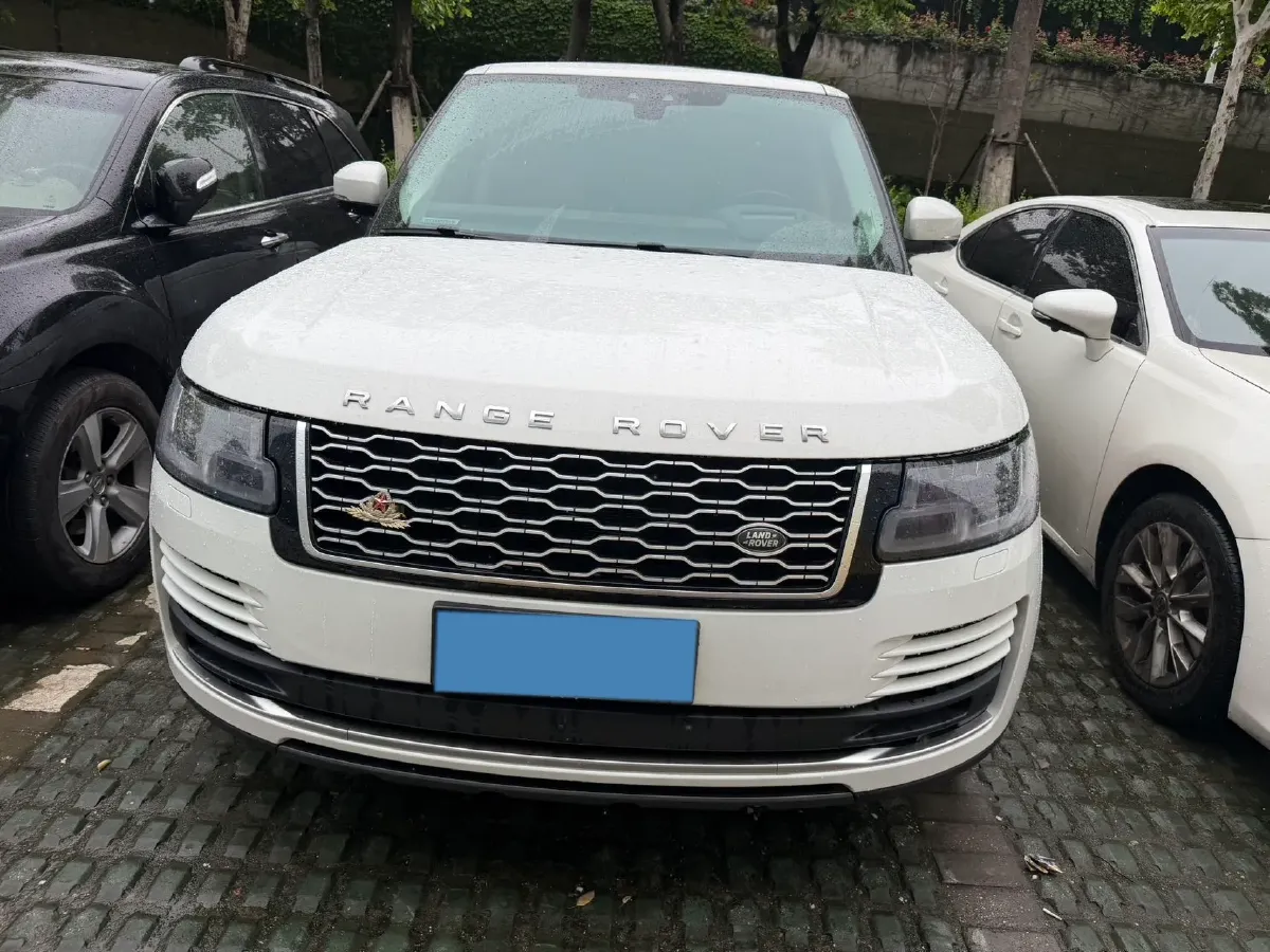 2021 Land Rover Range Rover 3.0T 400HP L6 8AT,autocango,china used car exporter,china ev exporter,chinese used car exporter,chinese used ev exporter