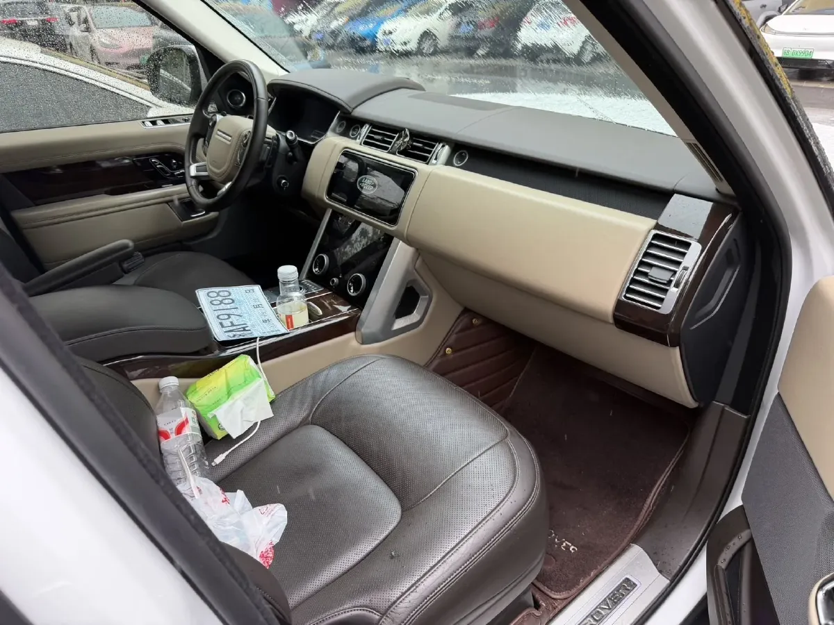2021 Land Rover Range Rover 3.0T 400HP L6 8AT,autocango,china used car exporter,china ev exporter,chinese used car exporter,chinese used ev exporter