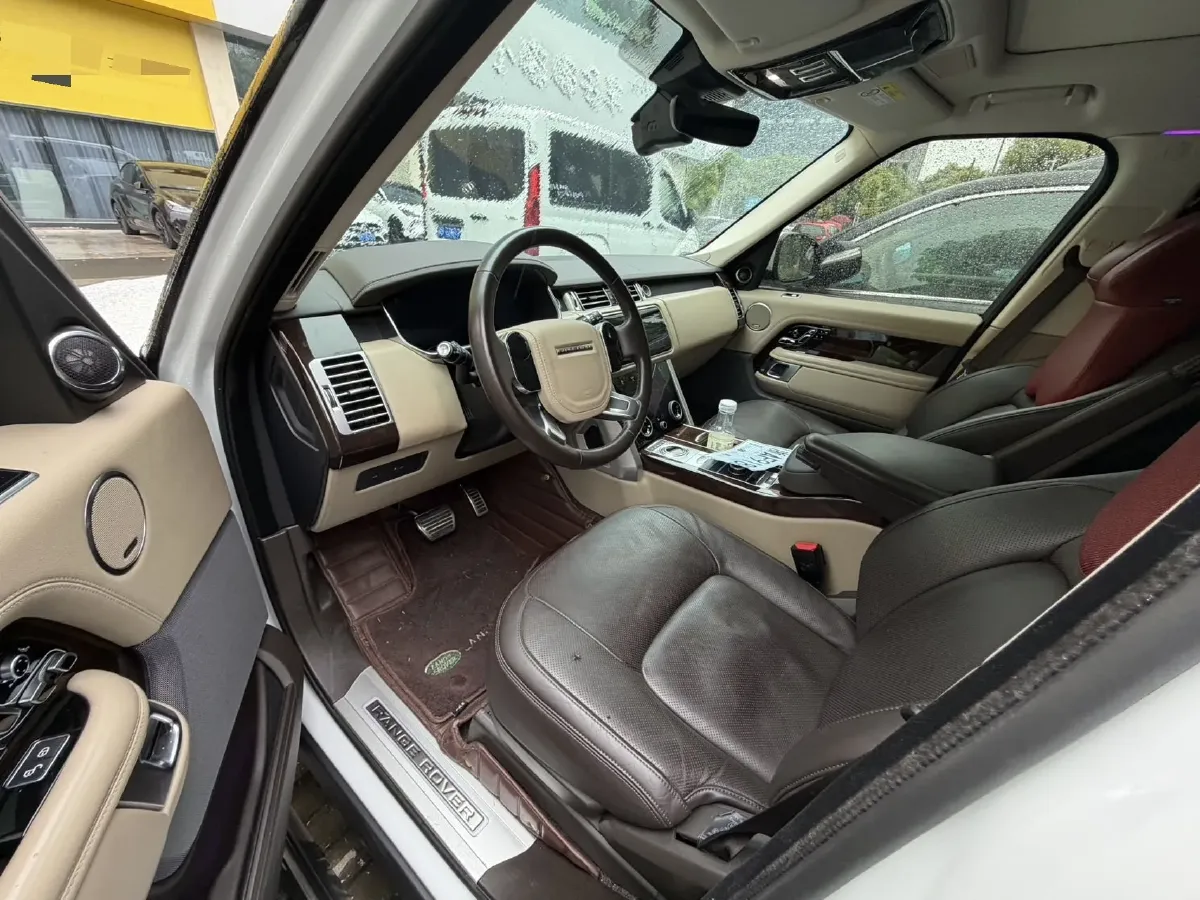 2021 Land Rover Range Rover 3.0T 400HP L6 8AT,autocango,china used car exporter,china ev exporter,chinese used car exporter,chinese used ev exporter