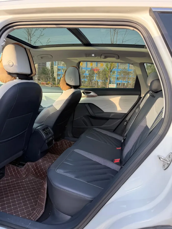 2023 Volkswagen Tharu 1.5T 160HP L4 7DCT,autocango,china used car exporter,china ev exporter,chinese used car exporter,chinese used ev exporter