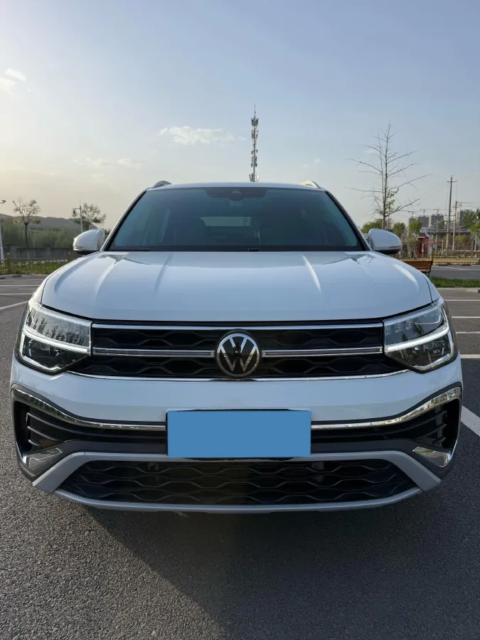 2023 Volkswagen Tharu 1.5T 160HP L4 7DCT,autocango,china used car exporter,china ev exporter,chinese used car exporter,chinese used ev exporter