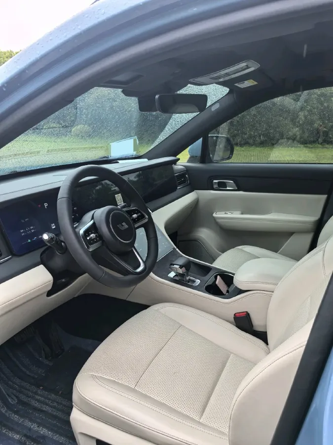 2021 Li ONE Range Extended 131HP REEV 40.5KWH,autocango,china used car exporter,china ev exporter,chinese used car exporter,chinese used ev exporter