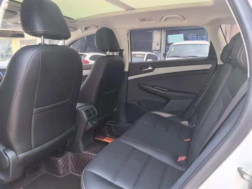 2023 Jetta VS7 1.4T 150HP L4 6AT,autocango,china used car exporter,china ev exporter,chinese used car exporter,chinese used ev exporter