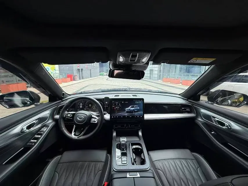 2022 GAC Trumpchi GS8 2.0T 252HP L4 8AT,autocango,china used car exporter,china ev exporter,chinese used car exporter,chinese used ev exporter