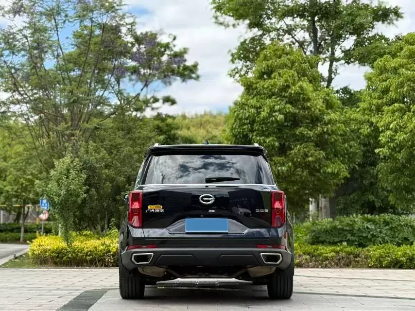 2022 GAC Trumpchi GS8 2.0T 252HP L4 8AT,autocango,china used car exporter,china ev exporter,chinese used car exporter,chinese used ev exporter